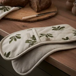 Sophie Allport Acorn and Oak Leaves Double Oven Glove