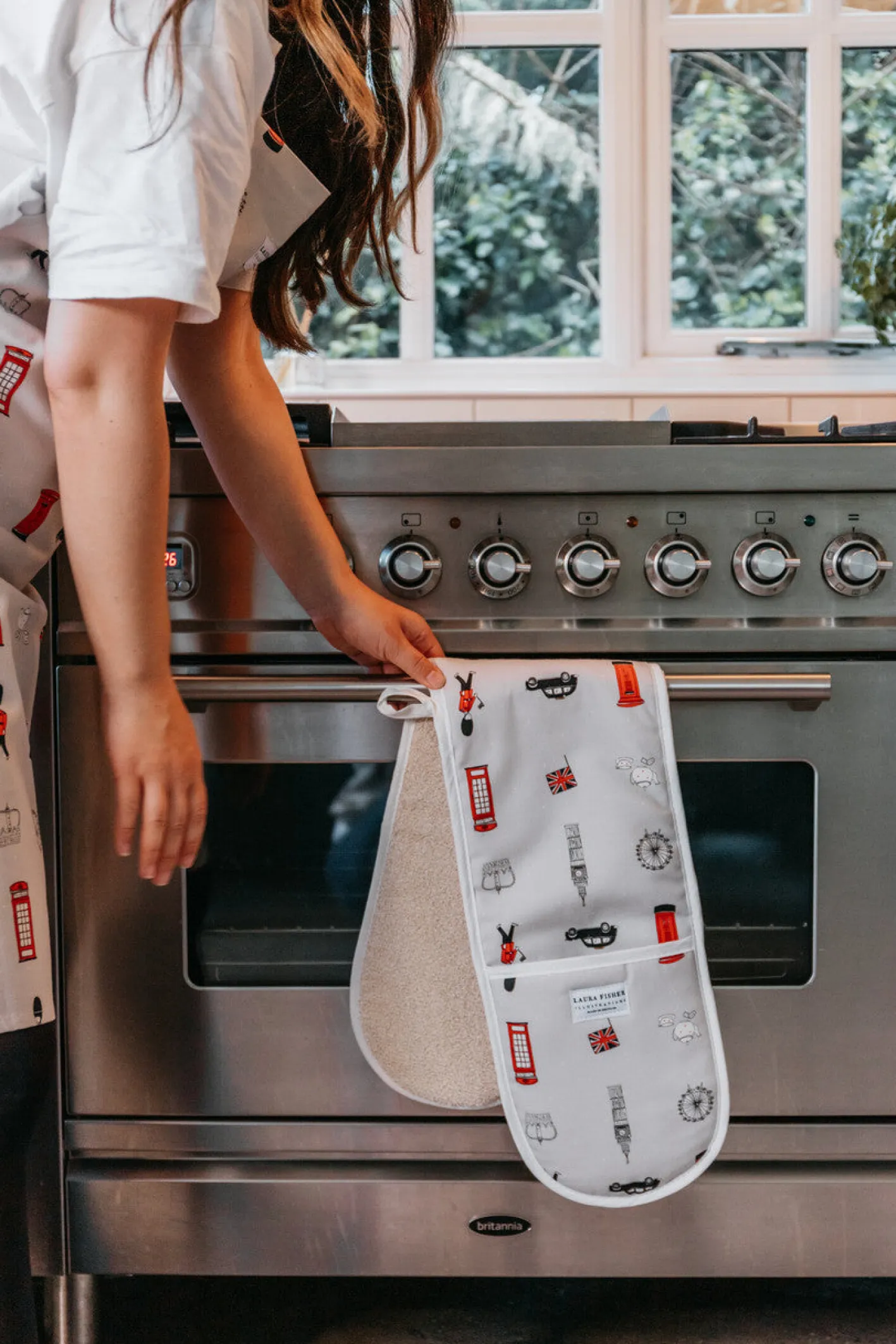Laura Fisher Bright & British Double Oven Glove