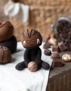 Toft Crafts Chocolates in a Tin Kit