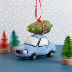 Hawthorn Handmade Christmas Car Mini Felting Kit