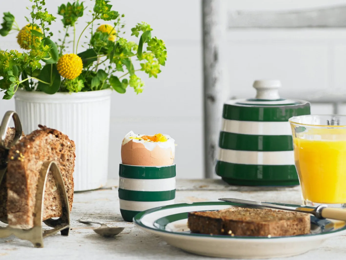 Cornishware Egg Cup
