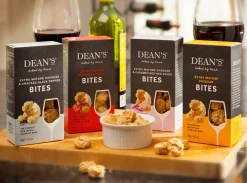 Dean's of Huntley Shortbread Dean's Extra Mature Cheddar with Chilli Bites