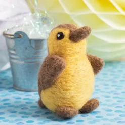 Hawthorn Handmade Duckling Mini Felting Kit