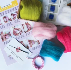 Bergin & Bath Easter Eggs Needle Felting Kit