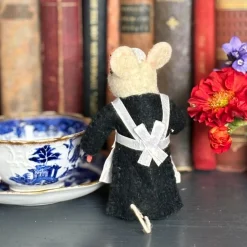 Sew Heart Felt Edwardian Maid Mouse