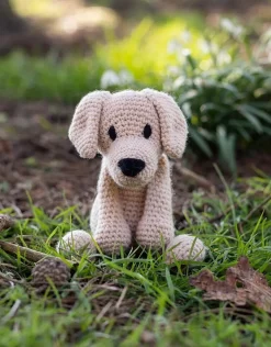 Toft Crafts Eleanor the Labrador Kit