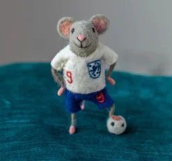 Sew Heart Felt England Footballer Mouse