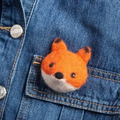 Hawthorn Handmade Fox Brooch Felting Kit