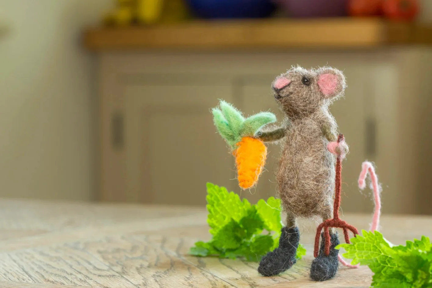 Sew Heart Felt Gardener Mouse