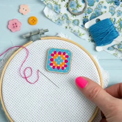 Hawthorn Handmade Granny Square Magnetic Needle Holder