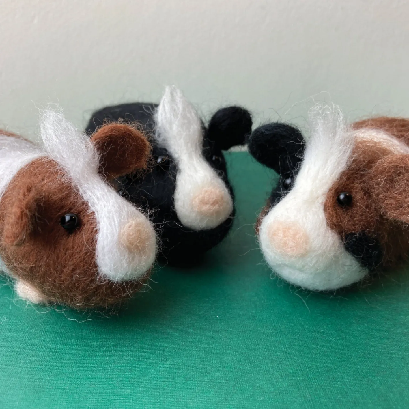 Bergin & Bath Guinea Pigs Needle Felting Kit