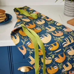 Ulster Weavers Hanging Around Cotton Apron