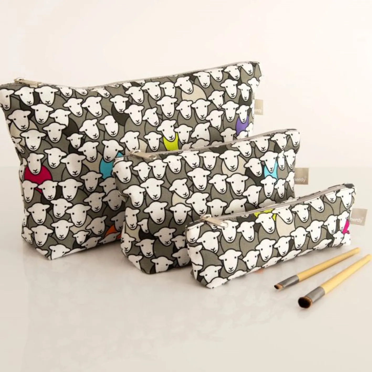 The Herdy Company Herdy Flock Large Cosmetic Bag