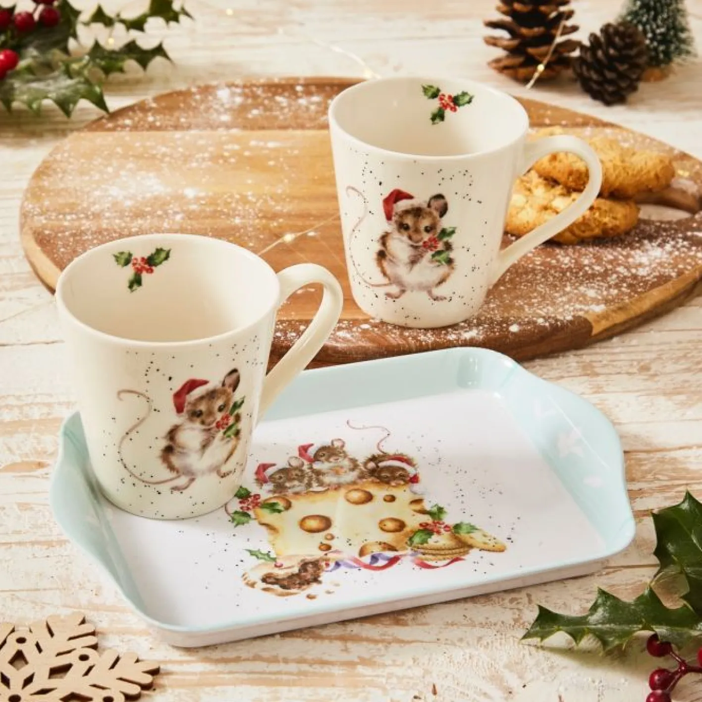 Wrendale Designs 'Holly Jolly Christmas' Mouse Mug & Tray Set