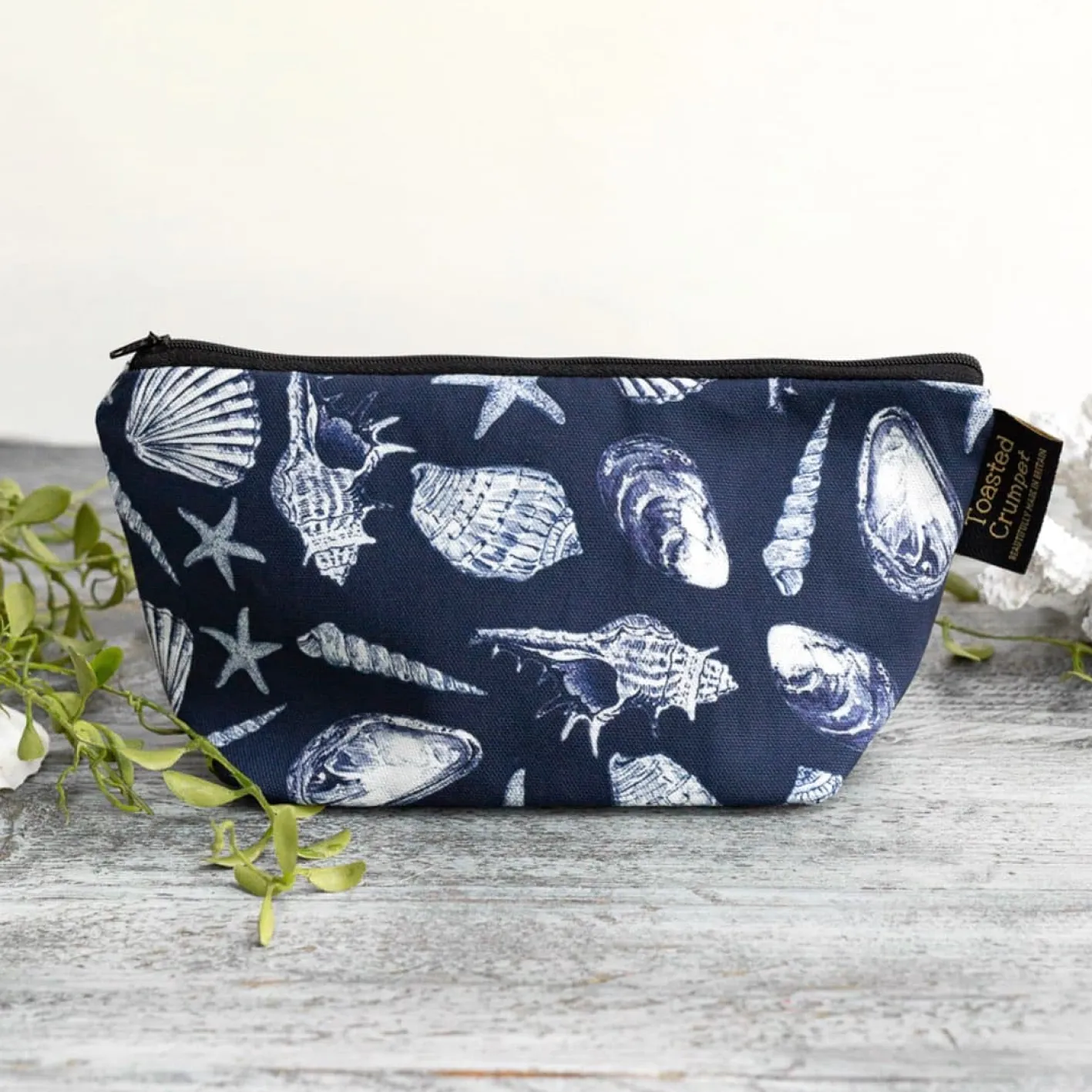 Toasted Crumpet Inky Shells (Noir) Small Makeup Bag