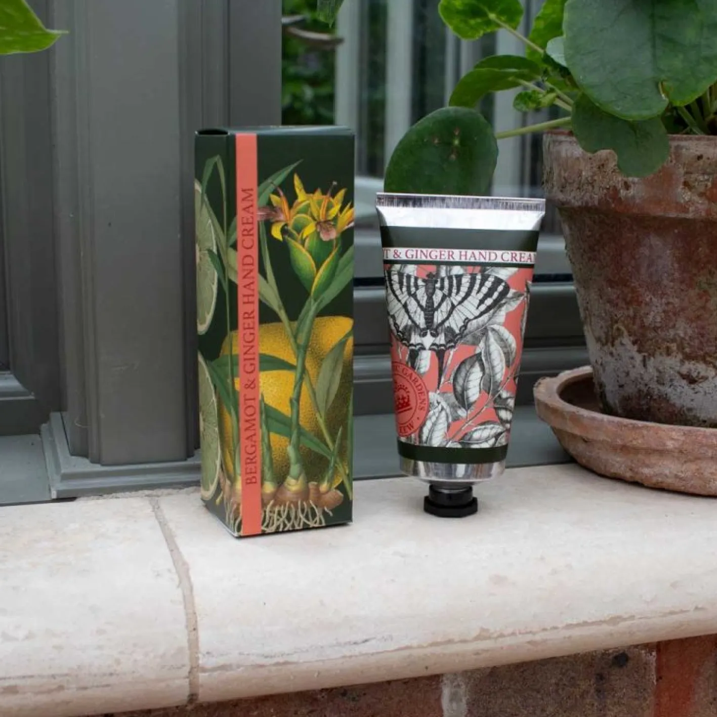 English Soap Company Kew Gardens Bergmot & Ginger Hand Cream