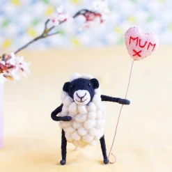 Sew Heart Felt Mum Balloon Sheep