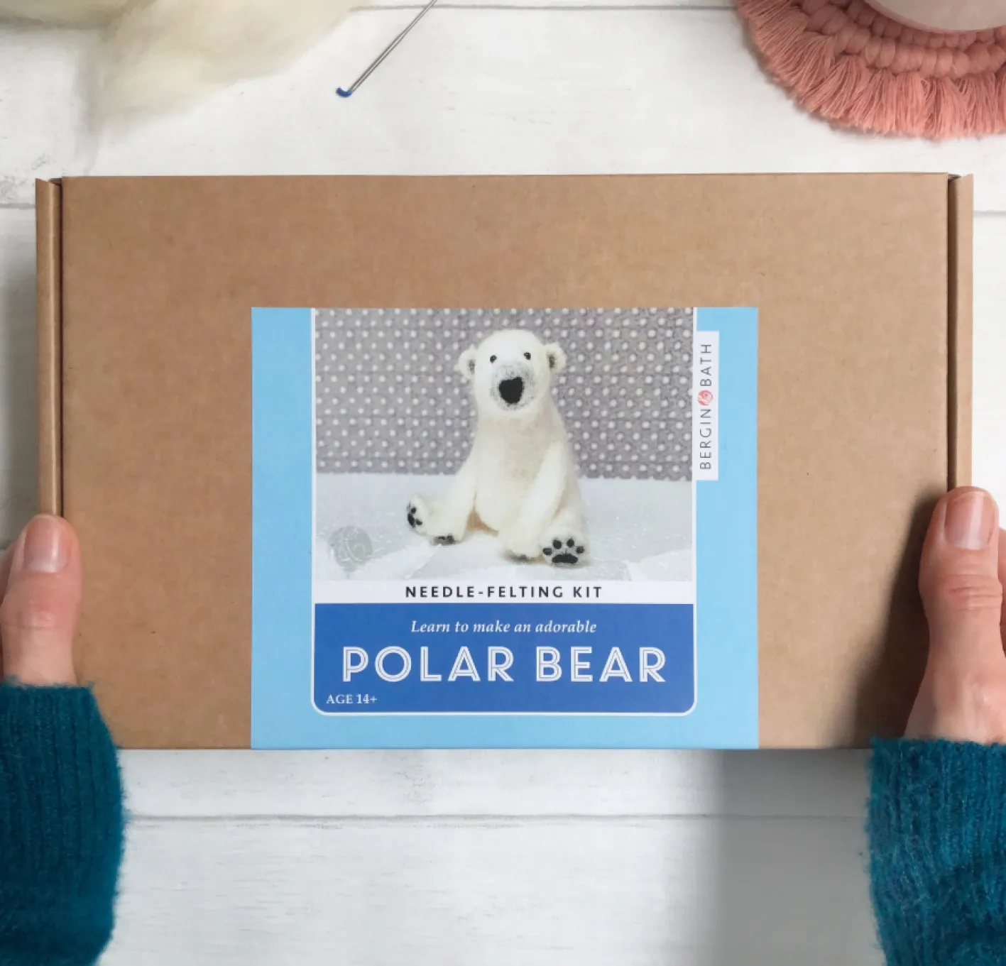 Bergin & Bath Polar Bear Needle Felting Kit