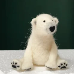 Bergin & Bath Polar Bear Needle Felting Kit