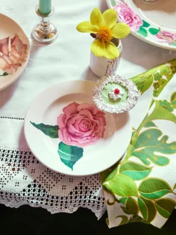 Emma Bridgewater Roses All My Life 6 1/2 inch Plate
