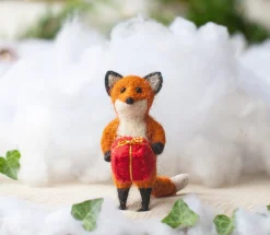 Sew Heart Felt Rusty Fox Holding a Present Felt Decoration
