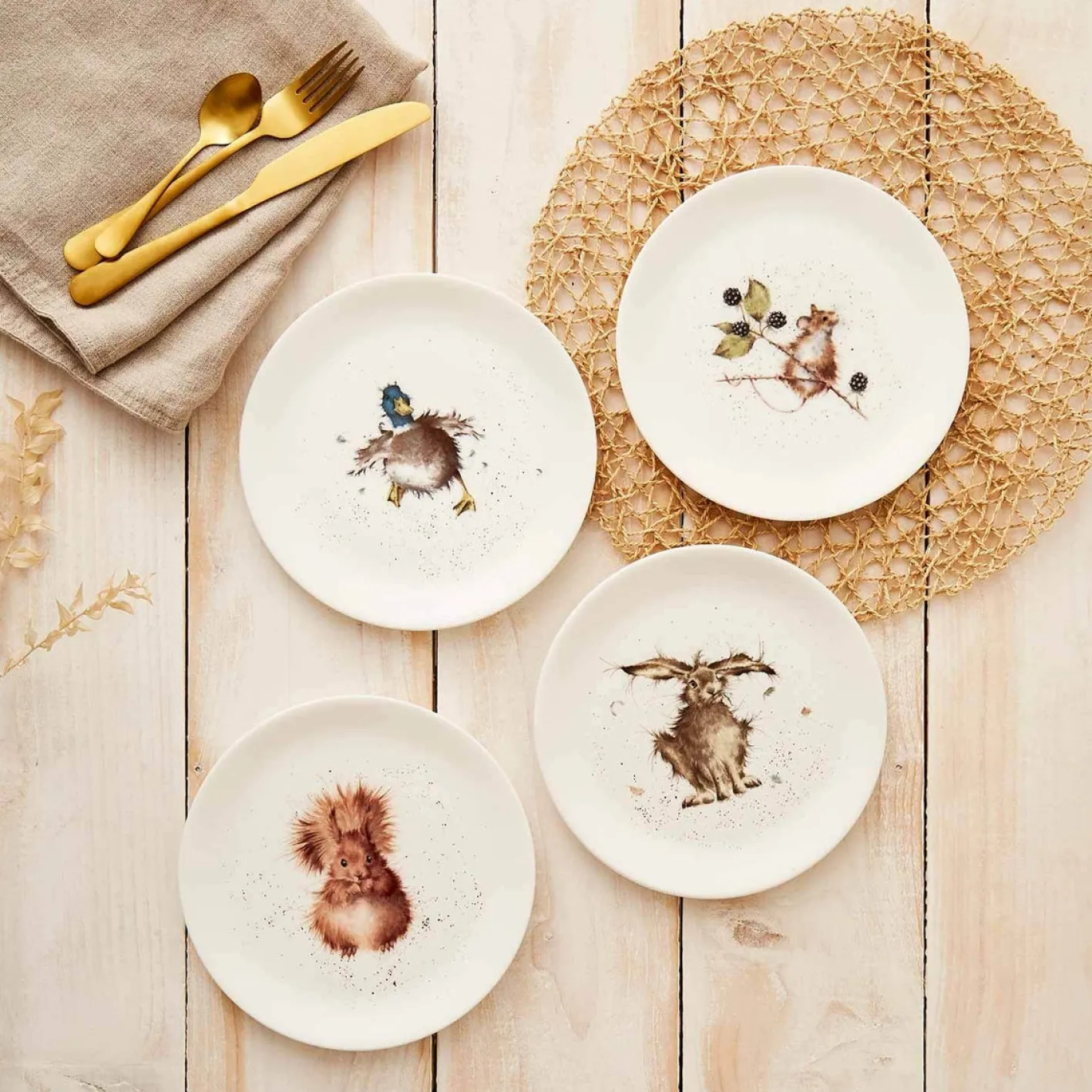 Wrendale Designs Set of Four 8 Inch Coupe Plates (Hare, Duck, Mouse, Squirrel)