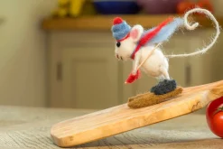 Sew Heart Felt Skiing Felt Mouse