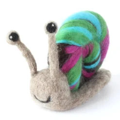 Hawthorn Handmade Snail Needle Felting Kit