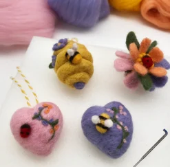 Bergin & Bath Springtime Needle Felting Kit