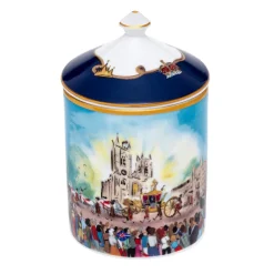Halcyon Days The Coronation at Westminster Sandalwood & Vetiver Lidded Candle