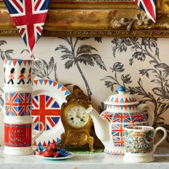 Emma Bridgewater Trooping The Colour 1/2 Pint Mug