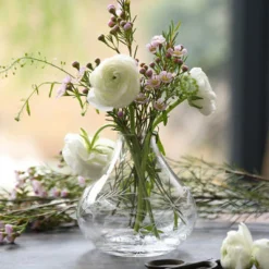 The Vintage List Vase with Fern Design by