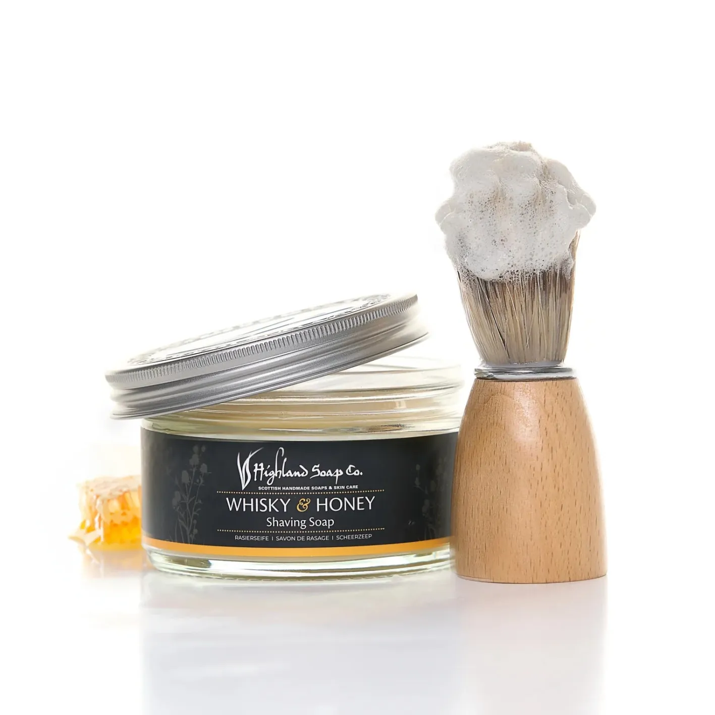 The Highland Soap Company Whisky & Honey Wash Bag & Shaving Kit