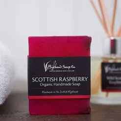 The Highland Soap Company Wild Scottish Raspberry Organic Glycerin Soap 150g