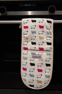 Hairy Coo Woolly Ewe - Sheep Oven Glove